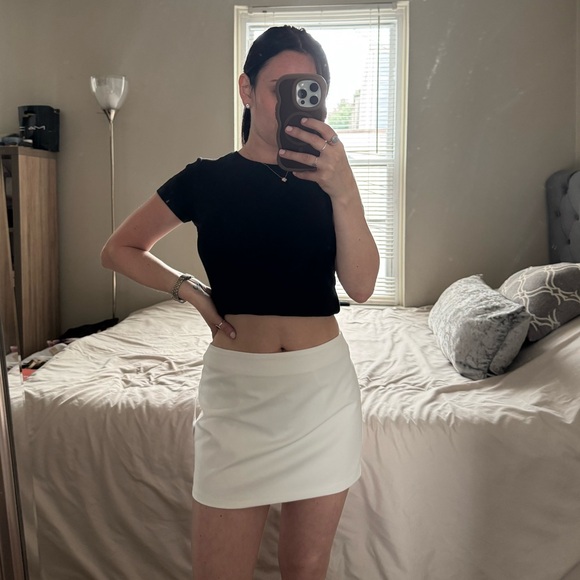 F21 | white mini skirt. - Picture 5 of 5